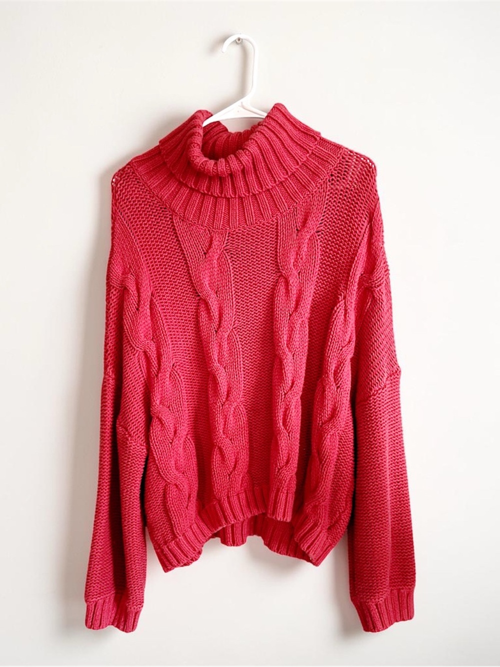 Vintage Cozy Coral Pink Chunky Cable Knit Turtleneck Sweater